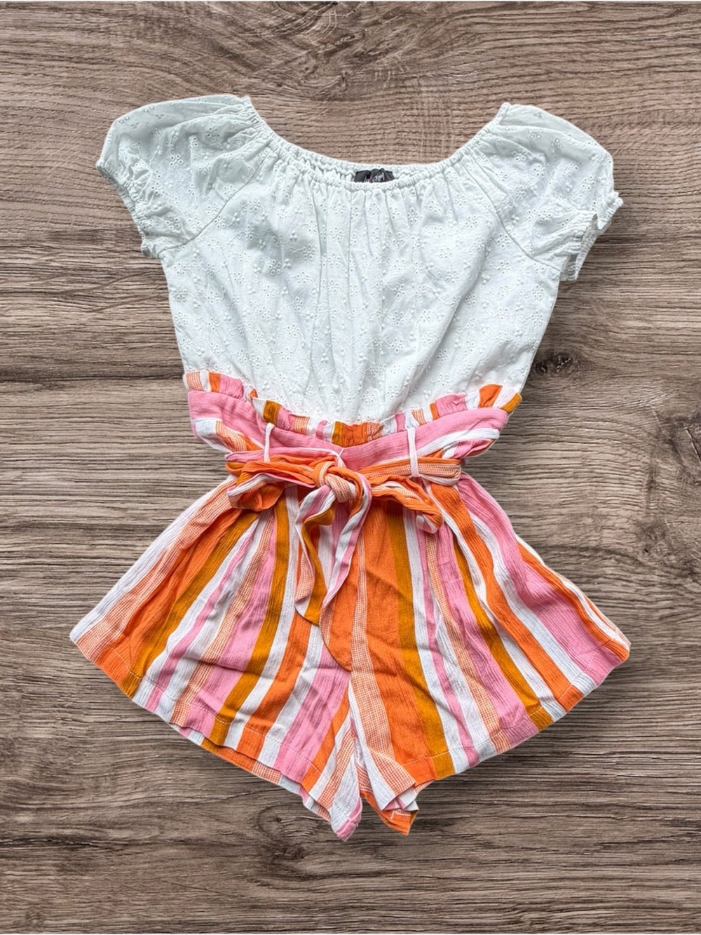Girls I.N. Girl White Orange and Pink Romper Size Medium 10/12